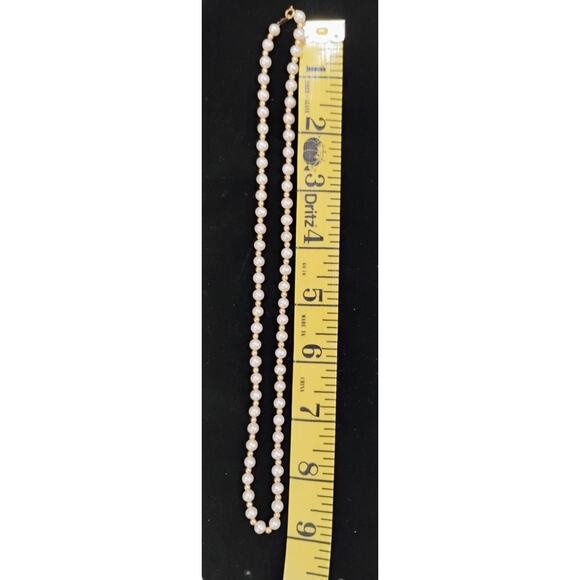 Vintage 14 kt gold and pearl necklace signed MO 14kt - Picture 7 of 10